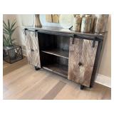 MEDIA CABINET