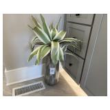 FAUX GREENERY