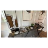 ASSORTED DECOR ITEMS