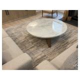 AREA RUG