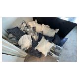 ASSORTED KING BEDDING