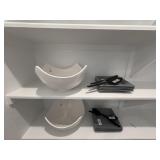 ASSORTED KITCHEN DÉCOR
