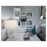 ASSORTED DÉCOR