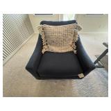 4PC  ARM CHAIRS