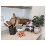 7PC KITCHEN ITEMS