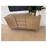 SIDEBOARD