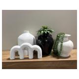 4PC ASSORTED DECOR