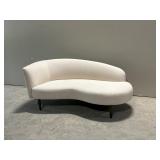 CHAISE