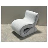 ACCENT CHAIR