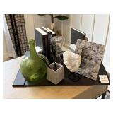 ASSORTED DECOR ITEMS