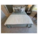 12PC QUEEN BEDDING