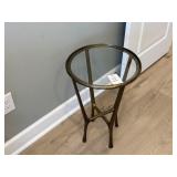 ACCENT TABLE