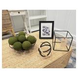 4PC DECOR ITEMS