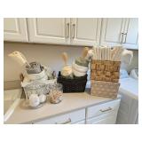 ASSORTED LAUNDRY ITEMS