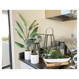 10PC OUTDOOR DECOR ITEMS