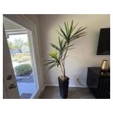 2PC FAUX FLOOR PLANTS