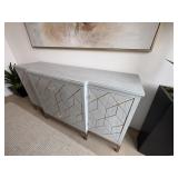 BUFFET TABLE
