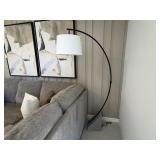 FLOOR LAMP