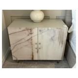 2PC ACCENT CABINETS