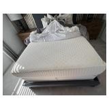 QUEEN MATTRESS SET