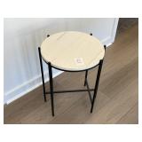 ACCENT TABLE