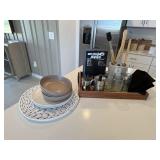 ASSORTED KITCHEN ITEMS