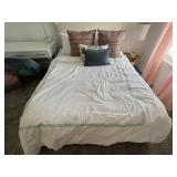 11PC QUEEN BEDDING