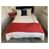 10PC QUEEN BEDDING