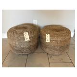 2PC POUFS