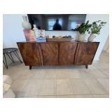 CREDENZA