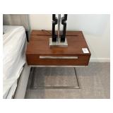 NIGHTSTAND