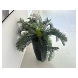 FAUX FLOOR PLANT