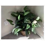 FAUX FLOOR PLANT