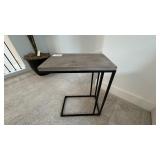ACCENT TABLE