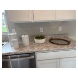 5PC KITCHEN ITEMS