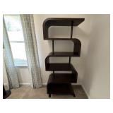 SHELVING UNIT