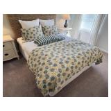 9PC QUEEN BEDDING