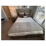 7PC QUEEN BEDDING