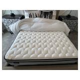 QUEEN MATTRESS SET
