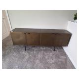 SIDEBOARD