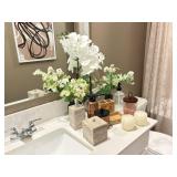 ASSORTED BATH ITEMS