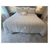 ASSORTED KING BEDDING