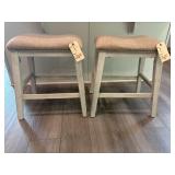 2PC COUNTERTOP STOOLS