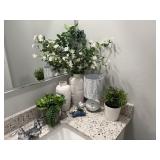 6PC ASSORTED DECOR