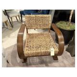 ACCENT CHAIR