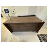 2PC DESK & FILE CABINET