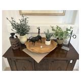 8PC ASSORTED DECOR