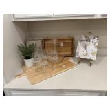 11PC ASSORTED DECOR