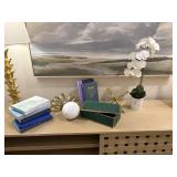12PC ASSORTED DECOR