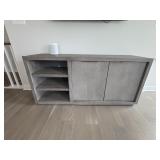 MEDIA CABINET